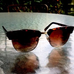 Cole Haan Women’s C 6117 21 Wayfarer Sunglasses in Tortoise